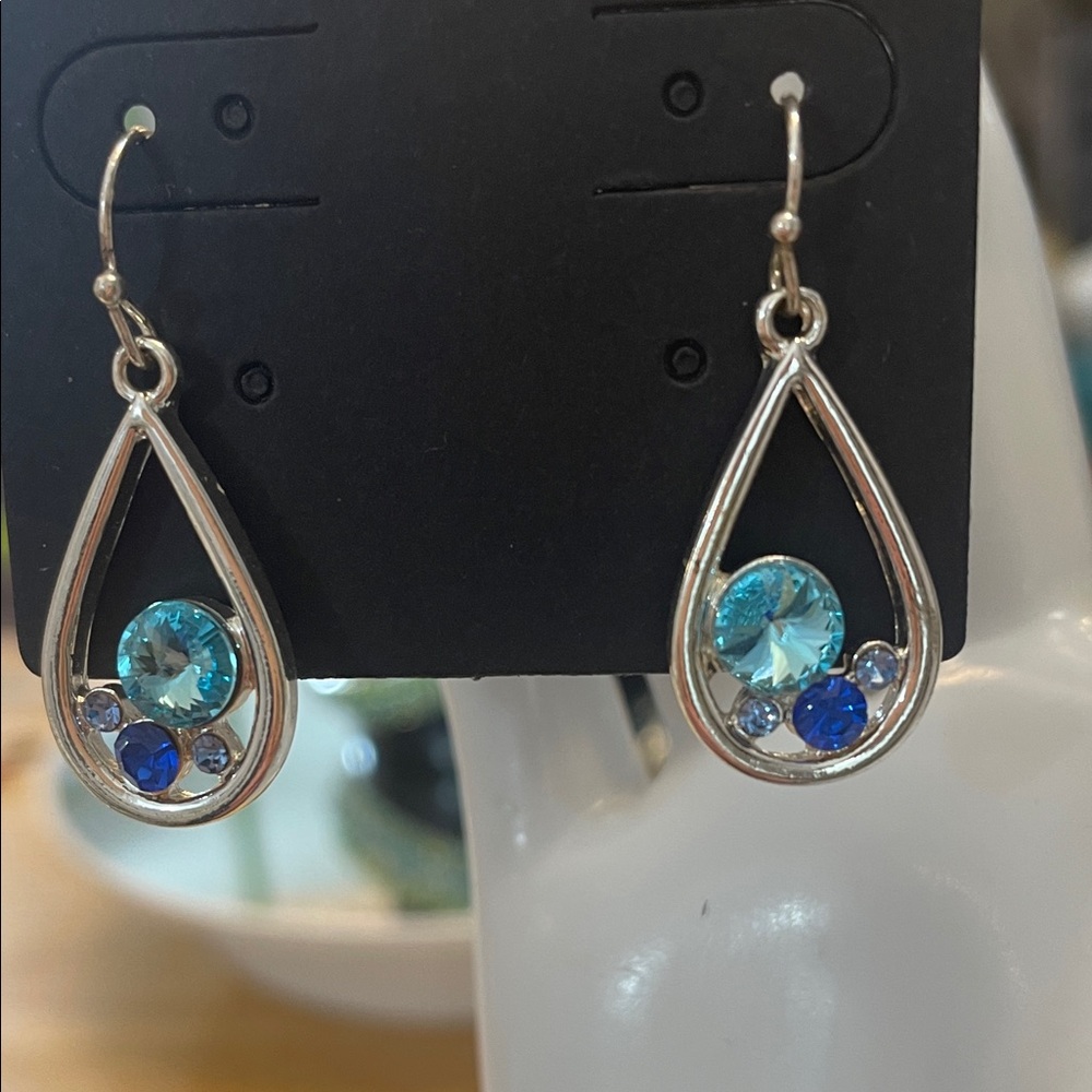 Elegant Silver tone and Blue stone Teardrop Earrings